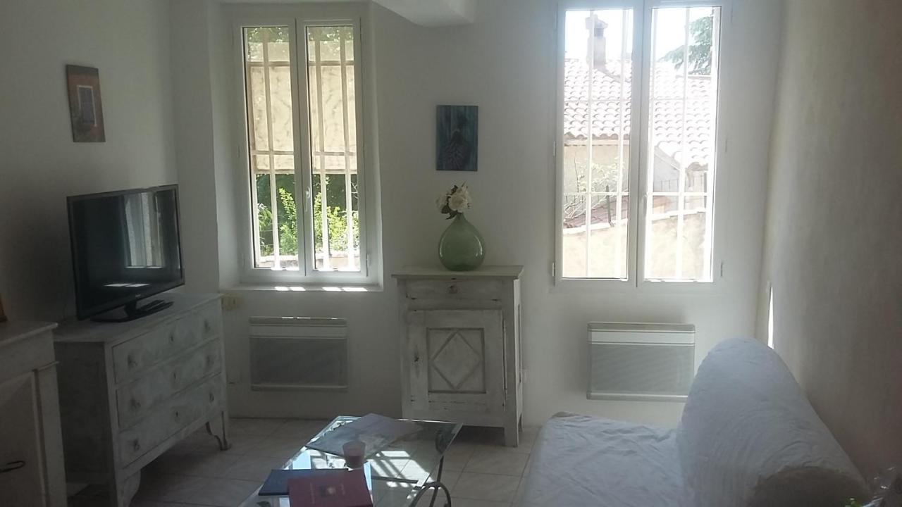 Appartement Dans Hameau Provencal อัลโลช ภายนอก รูปภาพ