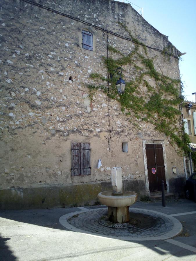 Appartement Dans Hameau Provencal อัลโลช ภายนอก รูปภาพ