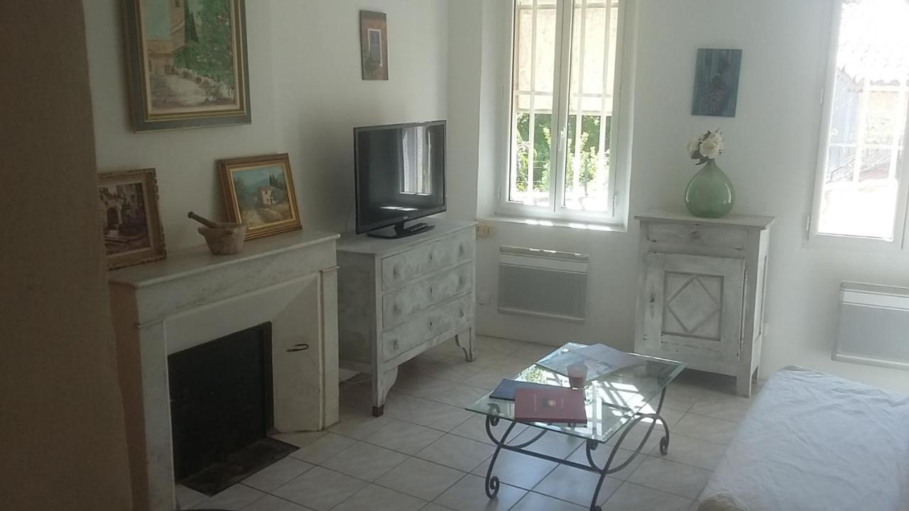 Appartement Dans Hameau Provencal อัลโลช ภายนอก รูปภาพ